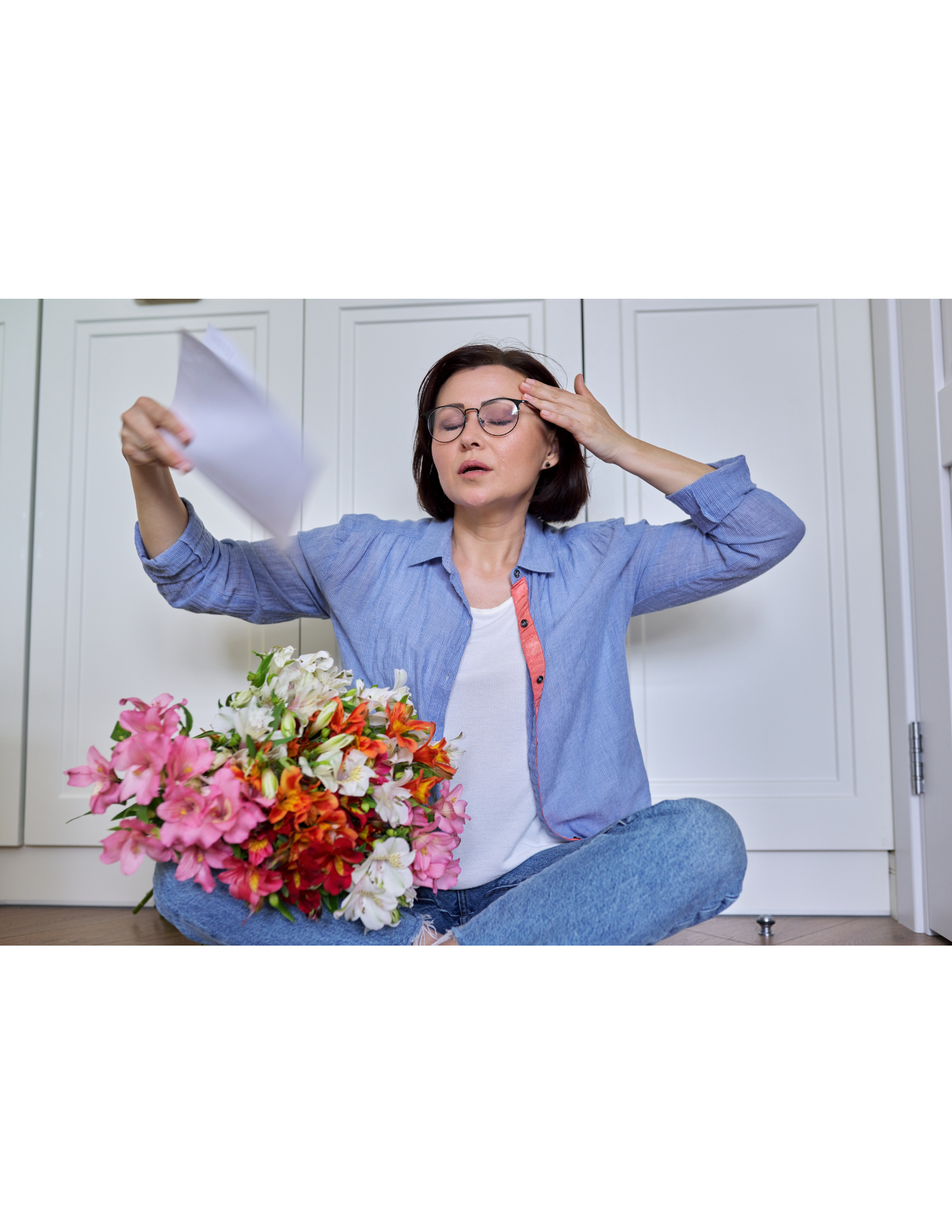Riding the Heat Wave: Understanding & Managing Hot Flashes
